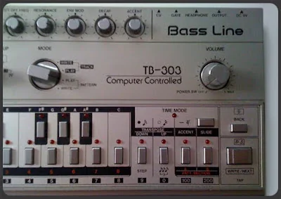 Visual for this record: Roland's bass machine flopped before acid house adopted it